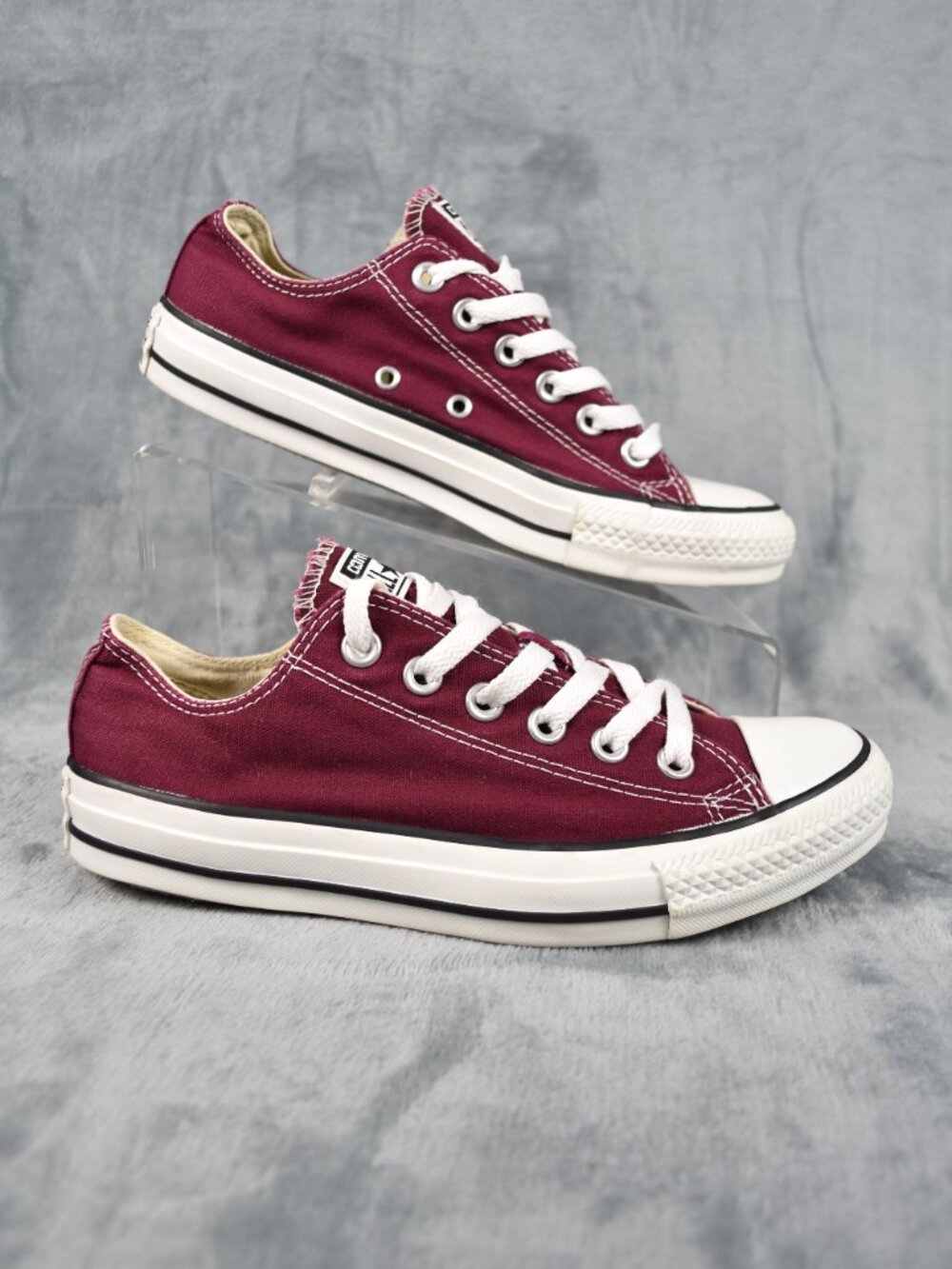 Converse Chuck Taylor All Star Burgundy Low Top Skate Shoes Women Size 7 - Picture 4 of 9